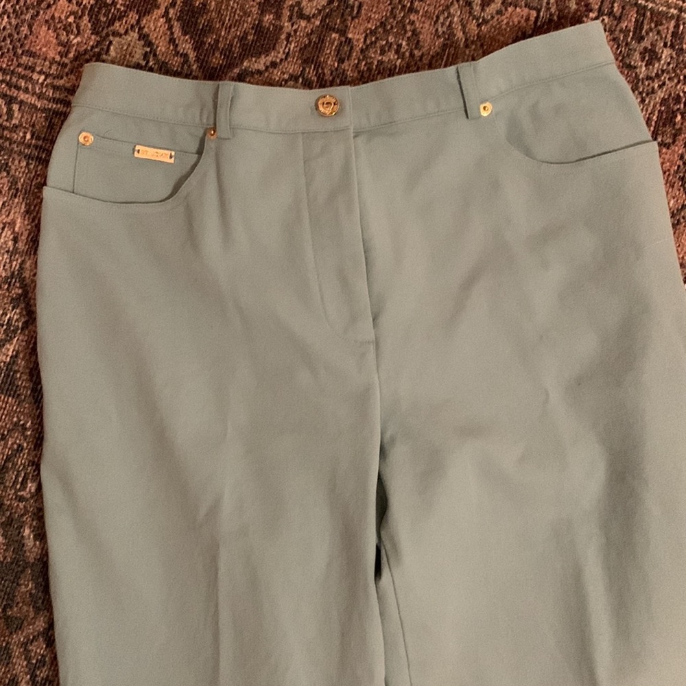 St. John Sport Marie Gray Light Green Chinos EUC